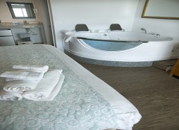 jacuzzi