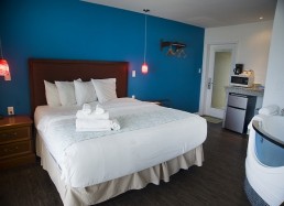 king bed