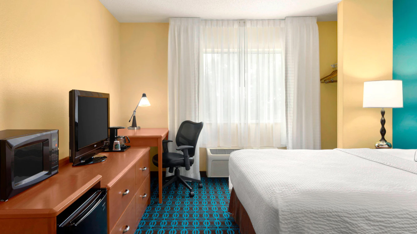 Our Rooms Grand Forks Hotels AmeriVu Inn and Suites