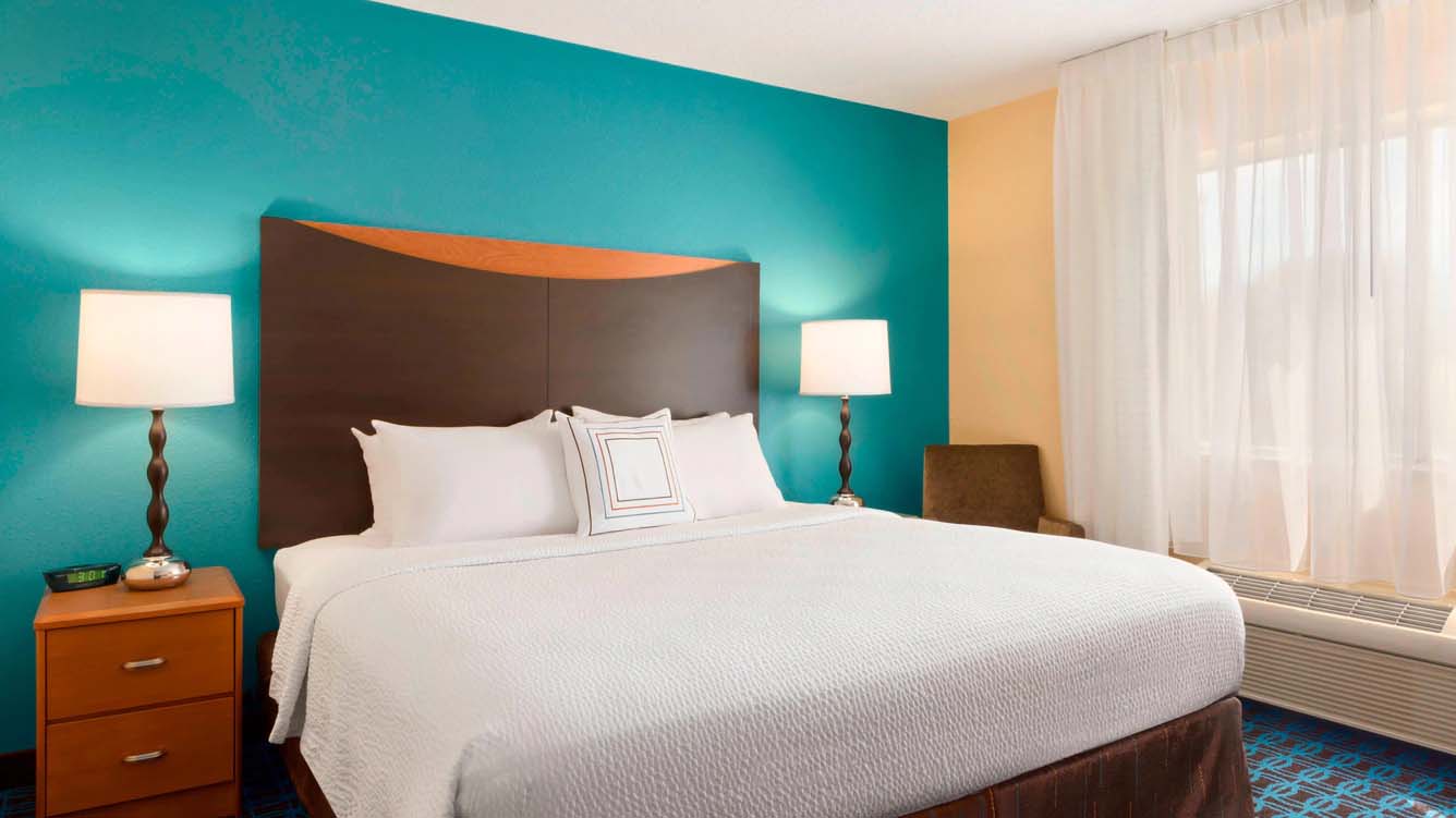 Our Rooms Grand Forks Hotels AmeriVu Inn and Suites