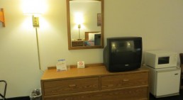 dresser tv